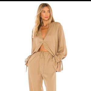 Tie Sleeve Blouse - WORN ONCE
L'Academie